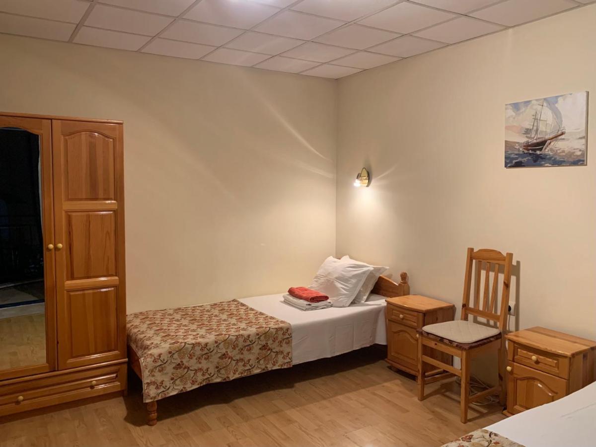 Guest House “Olesya” Obzor Exteriör bild
