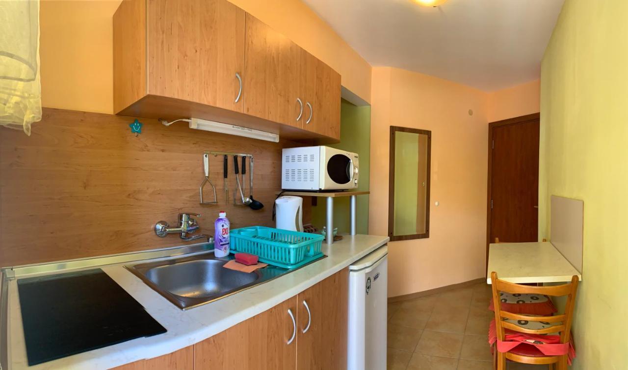 Guest House “Olesya” Obzor Exteriör bild