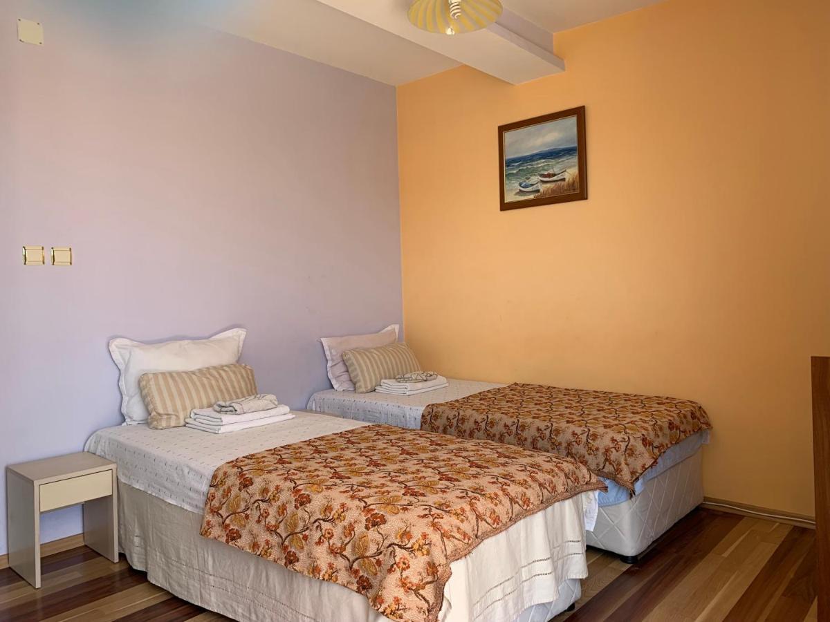 Guest House “Olesya” Obzor Exteriör bild