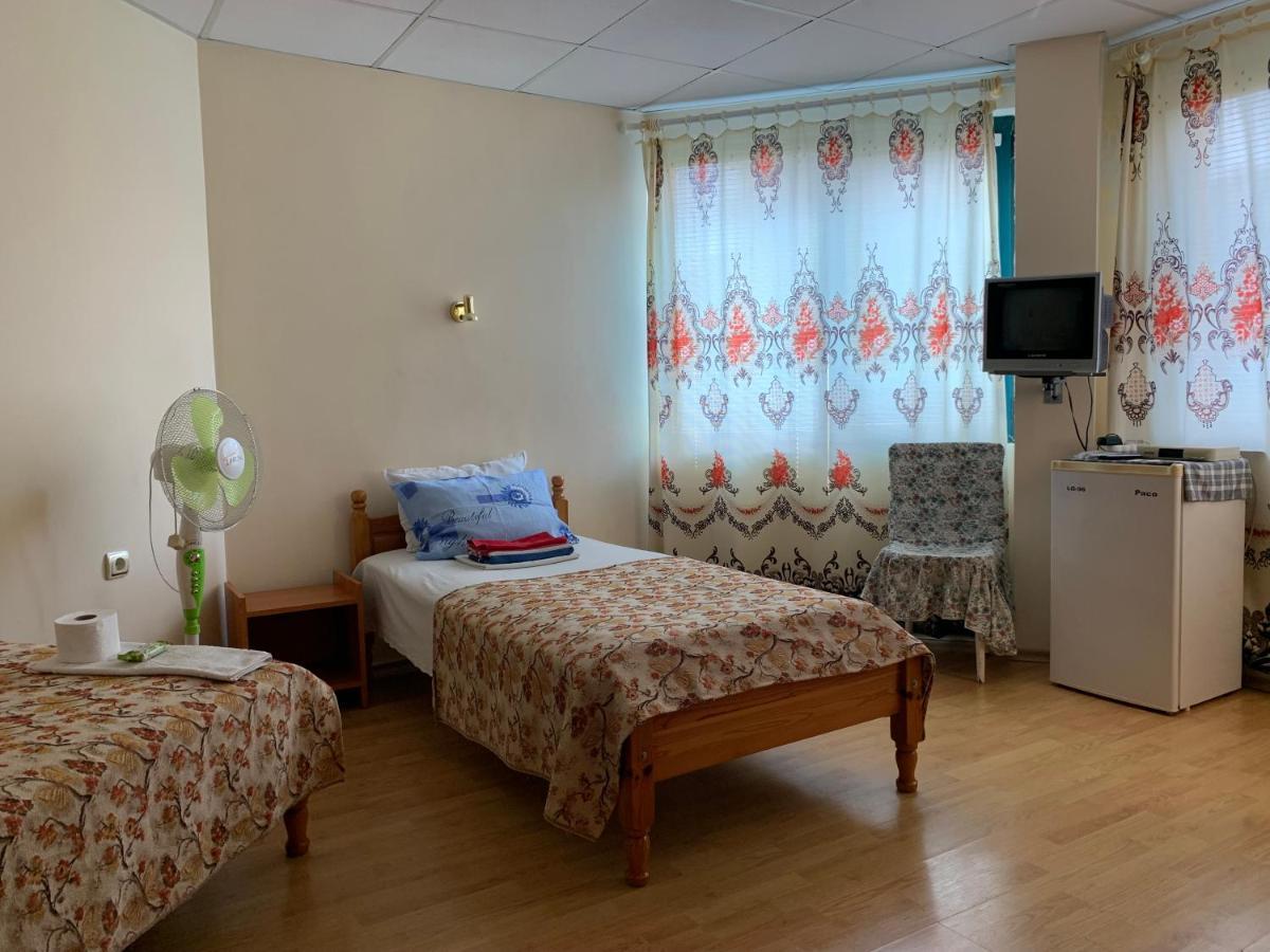 Guest House “Olesya” Obzor Exteriör bild
